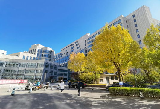 Slider image (5) International Hospital of Peking University